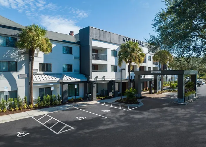 Courtyard Tampa North / I-75 Fletcher