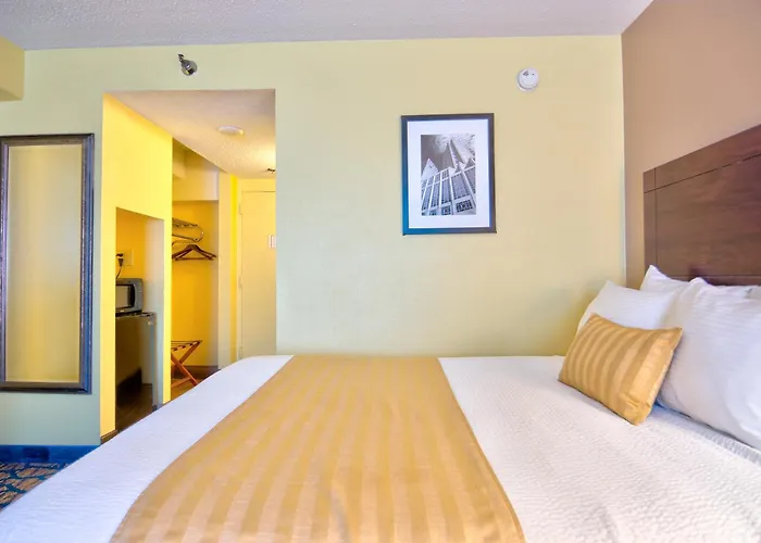 The Barrymore Hotel Tampa Riverwalk